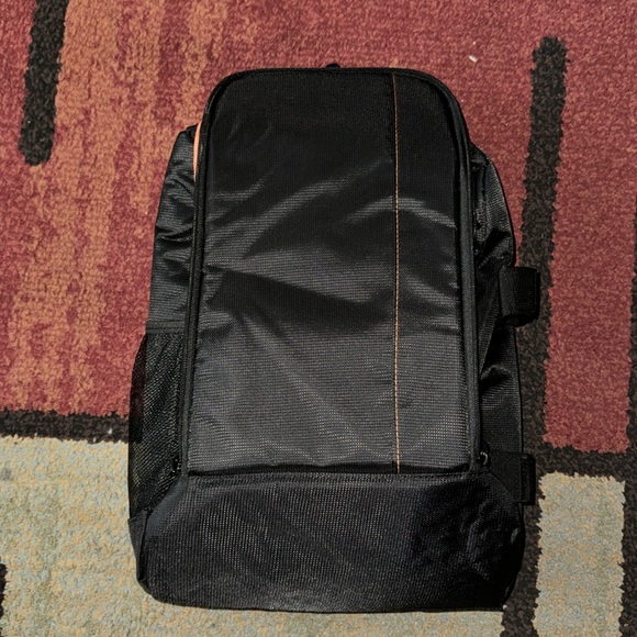 Small‎ Camera Backpack - Picture 4 of 13